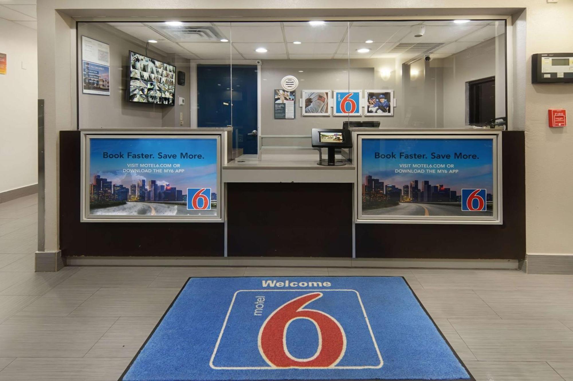 Motel 6-Fort Worth, Tx - Downtown East Exterior photo